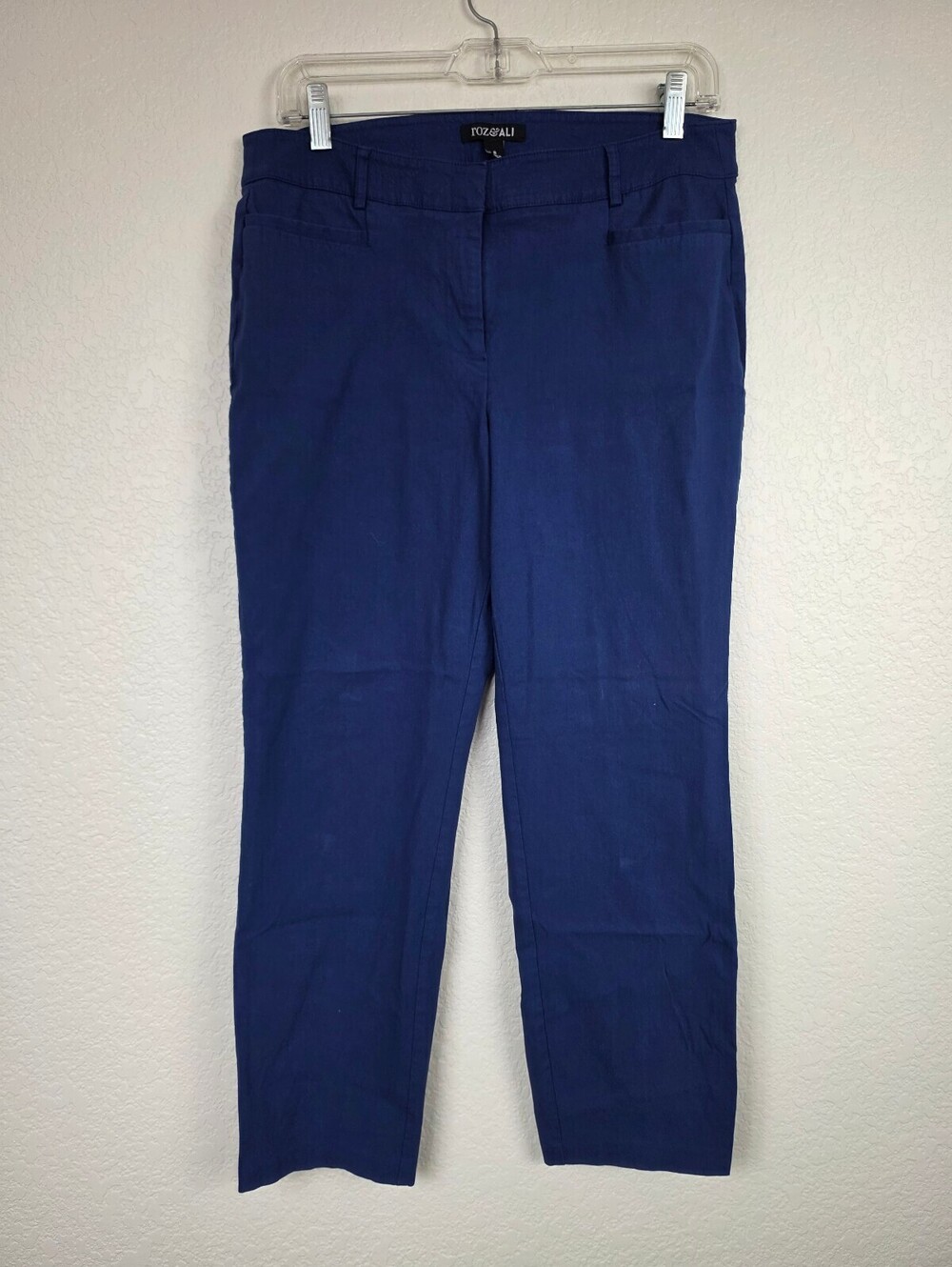 Roz & Ali Women's Blue Rayon Blend Capri Pants Size 8